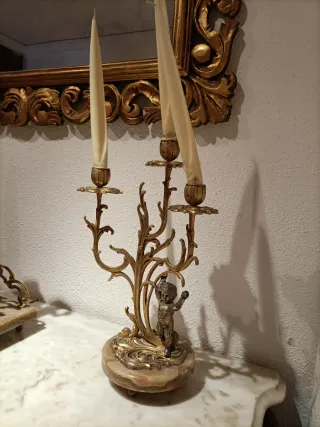 Reloj y 2 Candelabros Bronce