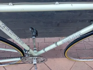 Bicicleta carretera clásica Marimba