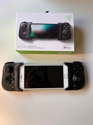 Razer Kishi Universal Gaming Controller iphonepara