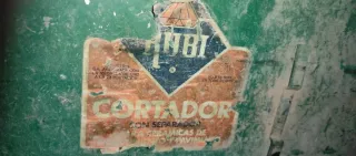 Cortadora de Baldosas Rubi con maletín metálico