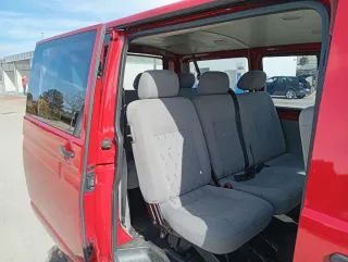 Volkswagen Caravelle 2011