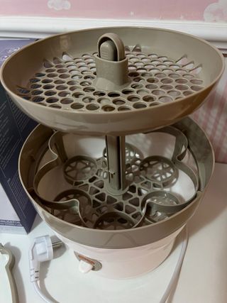 Esterilizador eléctrico de biberones Babyruf / Har