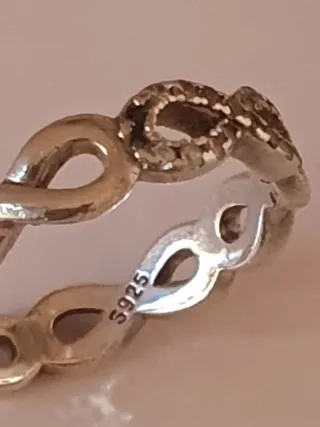 Anillo Infinito Plata y Circonitas