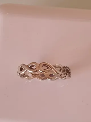 Anillo Infinito Plata y Circonitas