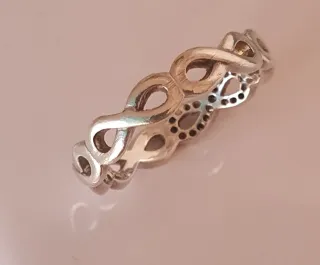 Anillo Infinito Plata y Circonitas