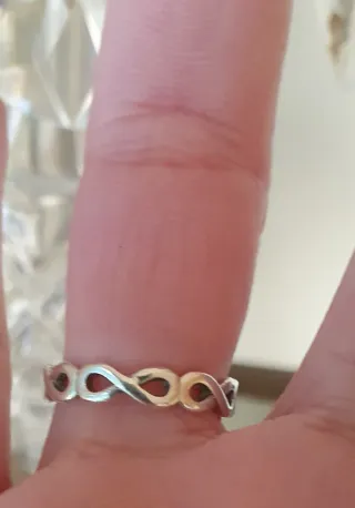 Anillo Infinito Plata y Circonitas