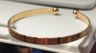 Conjunto 6 Pulseras Doradas