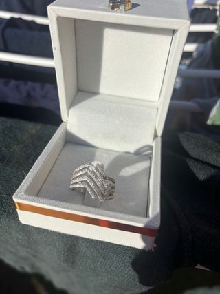 Anillo plata con diamantes