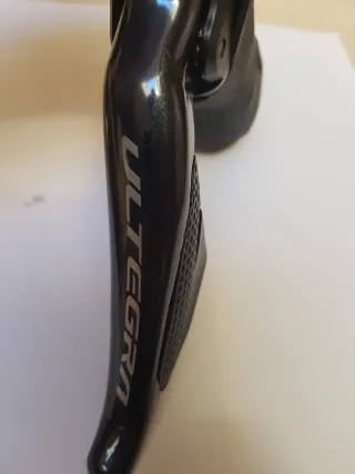 Maneta Shimano Ultegra ST-R8070