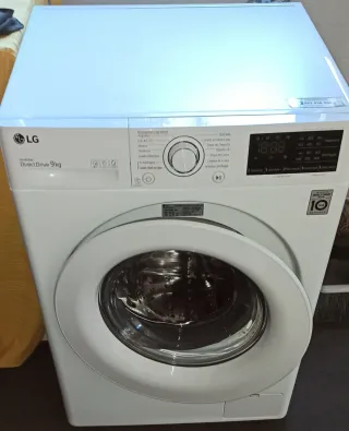 Lavadora LG Inverter DirectDrive 9kg 1400rpm casi