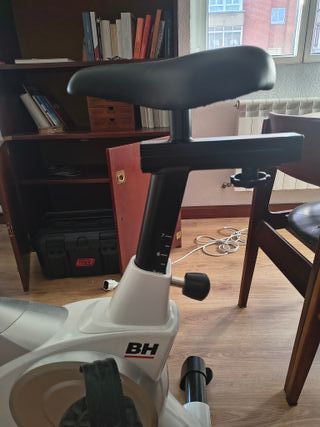 Bicicleta Estática BH ZT100