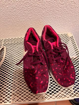 Zapatillas Nike Rosas y Moradas