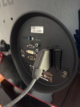 LG Monitor TV Full HD con TDT