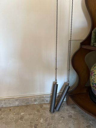 Reloj de pared antiguo de madera