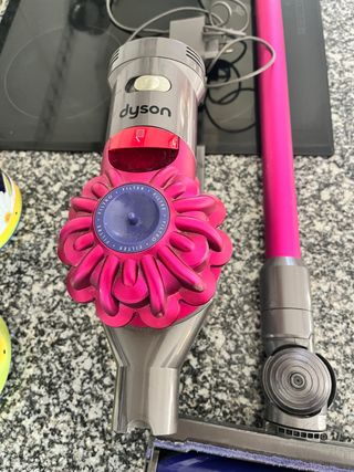 Aspirador Dyson V7 Motorhead
