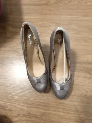 Zapatos de fiesta plateados talla 38