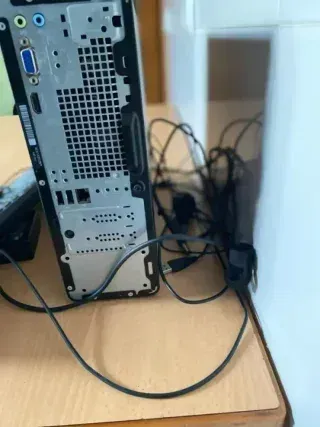 Ordenador sobremesa HP - Buen estado