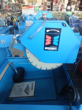 Tronzadora Delta Trifásica Corte Agua