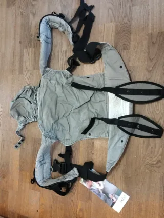 Mochila Portabebés Boba Gris