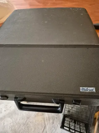 Máquina de escribir antigua