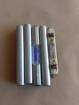 Lote Locomotora y 4 Vagones