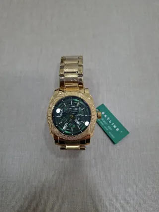 Reloj SKYLINE Dorado y Verde