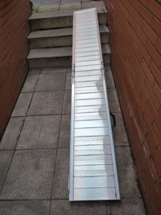 Rampa aluminio para silla ruedas. Poco uso