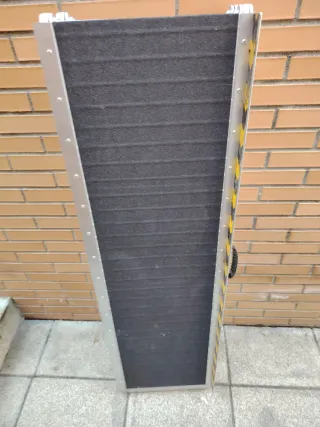 Rampa aluminio para silla ruedas. Poco uso