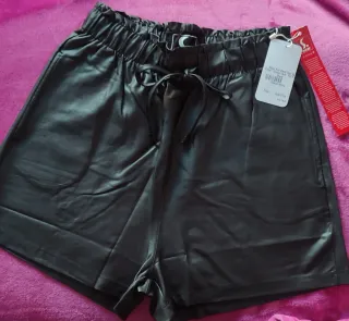 80% de descuento! Shorts efecto piel Talla S NUEVO