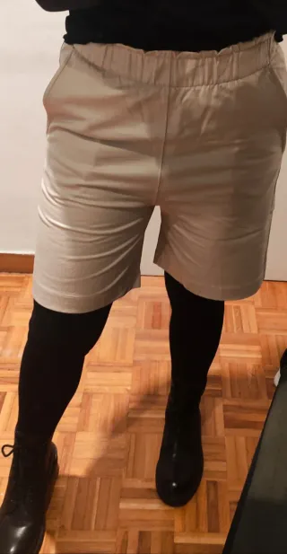 80% de descuento! Shorts efecto piel Talla S NUEVO