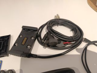 GPS Garmin Zumo 595 + sensores de presión Moto