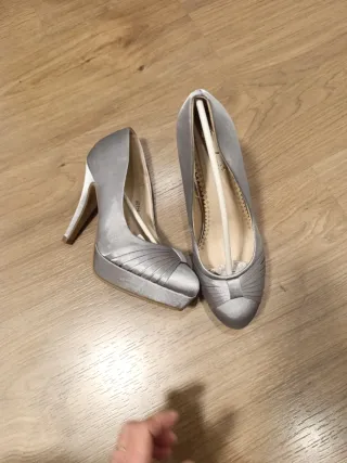 Zapatos de fiesta plateados talla 37