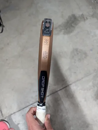 Pala de pádel Drop Shot Be One Axion Control