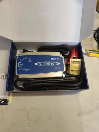 Cargador Batería CTEK MXT 14 Profesional 24V