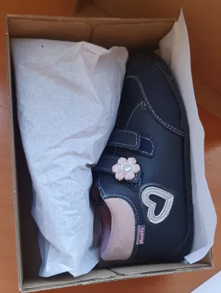 Botita Piel Nappa Marino Flor Talla 28 NUEVAS