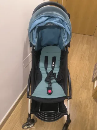 Passeggino Yoyo Babyzen con poggiapiedi