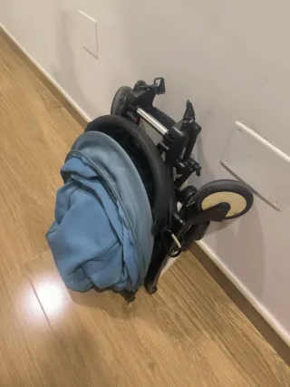 Passeggino Yoyo Babyzen con poggiapiedi