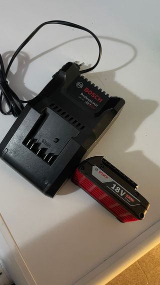 Batteria Bosch 18V 2.0Ah + Caricatore