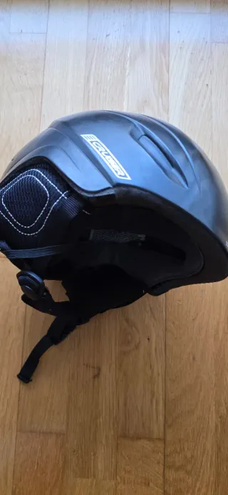 Casco de esquí Salomon Negro modelo Cruiser