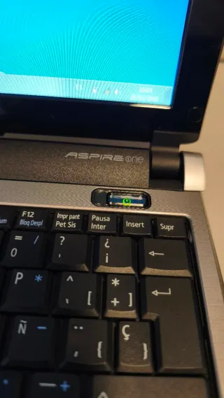 Mini Portátil Acer One Atom N280 2GB 160GB