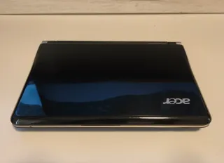 Mini Portátil Acer One Atom N280 2GB 160GB