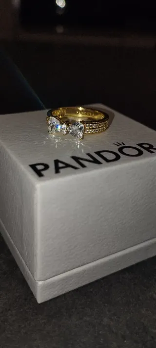 Anello Pandora Fiocco Zirconi Oro