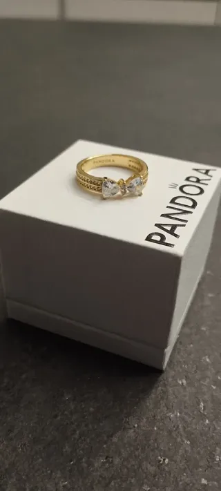 Anello Pandora Fiocco Zirconi Oro