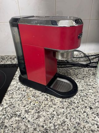 Cafetera DeLonghi Roja Manual - Leer Descripción