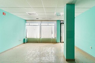 Local comercial en venta en Viator