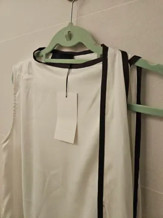 Blusa Zara lazo blanco y marrón