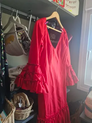 Traje de flamenca rojo
