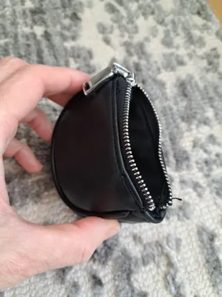 Monedero negro media luna