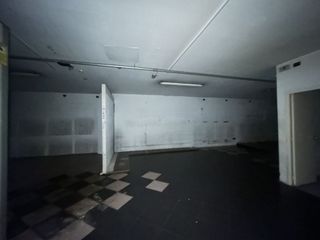 Local comercial en venta en Plaça Catalunya en Manresa