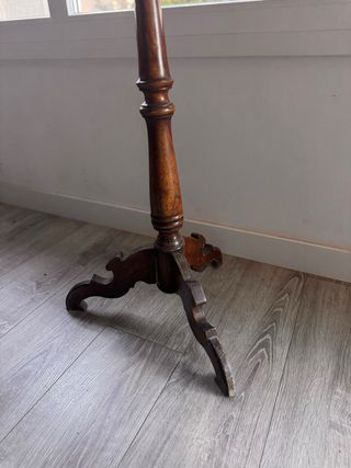 Antiguo atril- tocador sacristía XIX